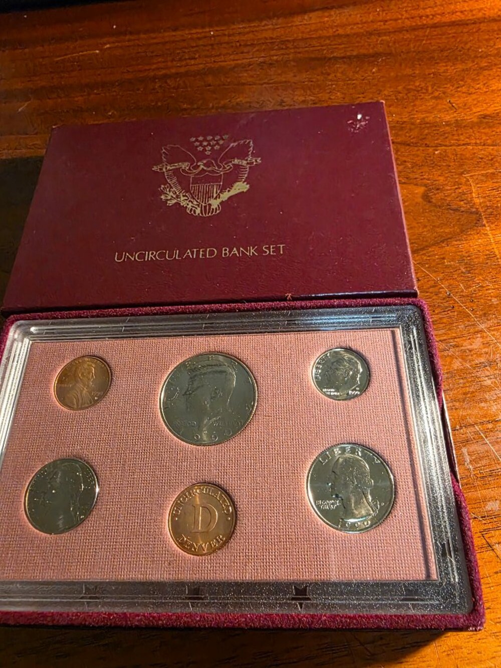 1994 S U.S. MINT CERTIFIED UNCIRCULATED BANK SET IN ORINGIAL HOLDER